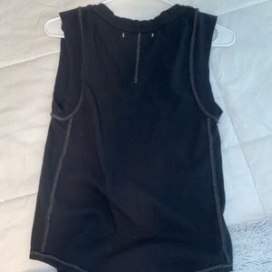 Free people/we the free go to tank S crew neck